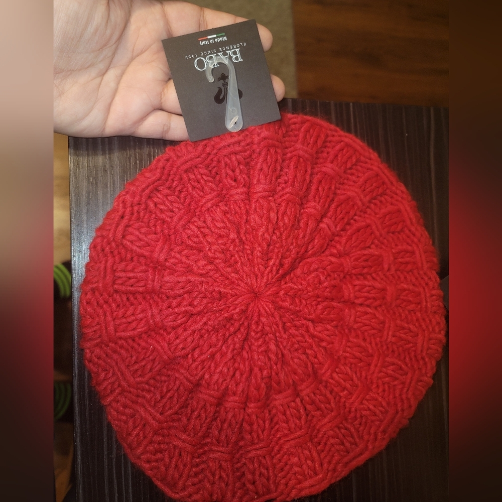 Hat Red winter french style knitted